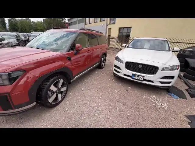 Video thumbnail for HYUNDAI Santa Fe V - All Keyfob Features