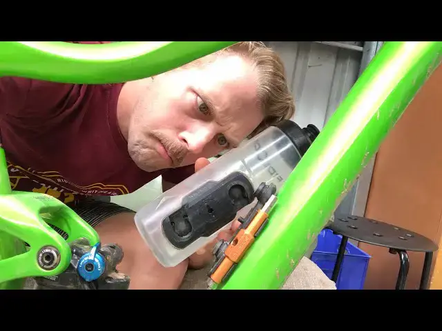 Video thumbnail for Magnetic Bottles? | Fresh Goods Down Under Ep.7