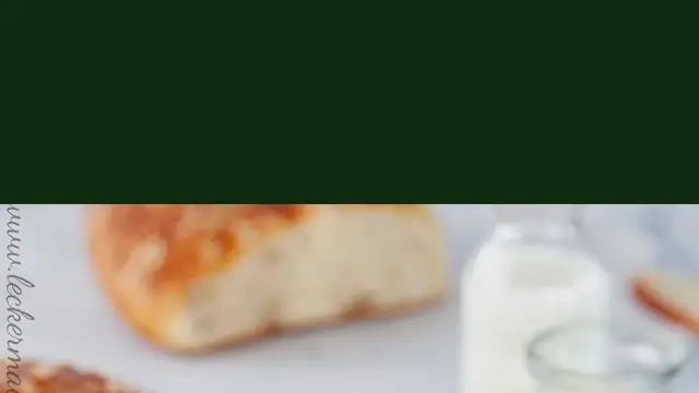 Video thumbnail for Milchbrot {frisch aus dem ofen}