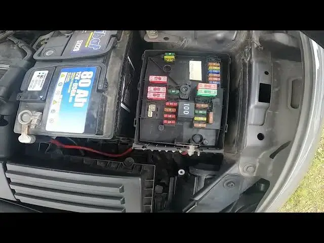 'Video thumbnail for Where is Fuse Box Under the Hood in Volkswagen Golf VI ( 2008 - 2016 ) - Find Fuse Box'