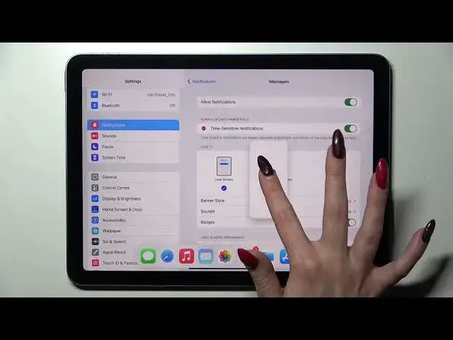 'Video thumbnail for How to Open Apps in Pop Up View on iPad Air 5th Gen WiFi - iPad Air 2022'