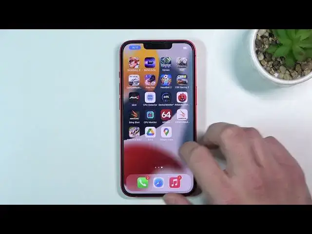 'Video thumbnail for How to Remove & Restore Messages Icon from iPhone 13 Screen'