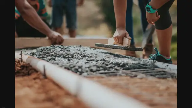 Video thumbnail for Opportunity Awaits: Lafarge Randfontein Engineering Learnership Programme 2024