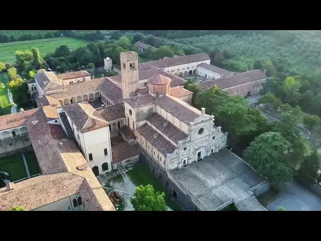 'Video thumbnail for Abbazia di Praglia | Drone 4K – Monastero Benedettino sui Colli Euganei | Padova'