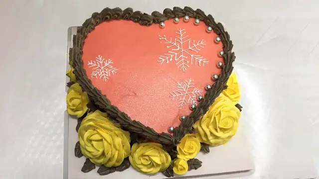 Video thumbnail for Red heart shape birthday cake for love with beautiful yellow rose flowers
