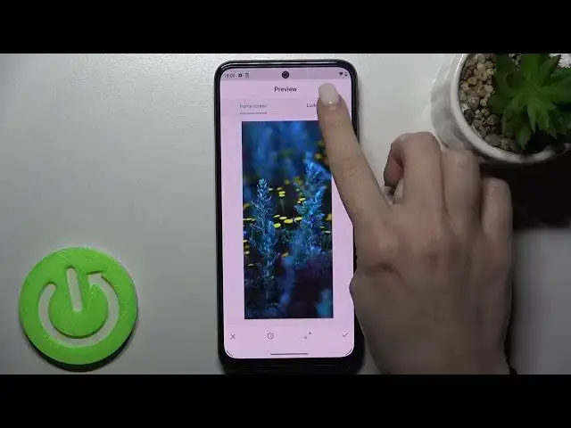 'Video thumbnail for How to Change Lock Screen Wallpaper in Motorola Moto G41 - Manage Wallpaper Settings'