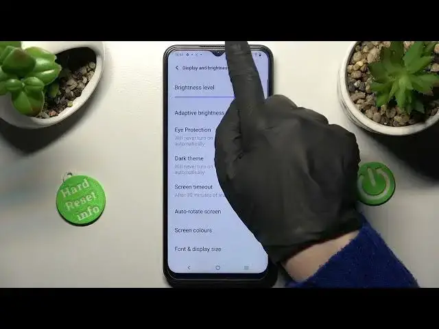 Video thumbnail for How to Turn On/Off Auto Brightness on VIVO Y35?