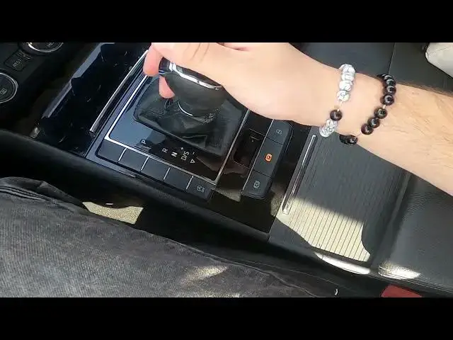 Video thumbnail for How to Manage Automatic Gearbox in Skoda Superb III ( 2015 – Now ) | Drive With Automatic Gearbox