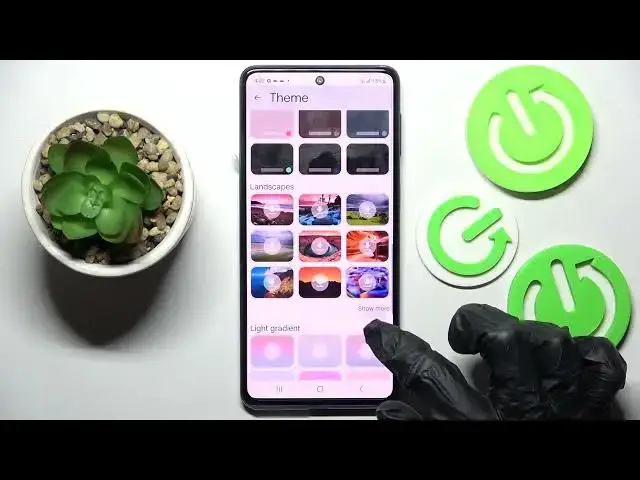 'Video thumbnail for How to Change and Customize Keyboard Theme on Samsung Galaxy M53 - Gboard'