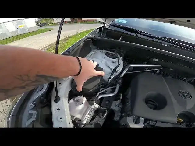 'Video thumbnail for Where is the Fuse Box Under the Hood in the Toyota RAV4 V ( 2018 – now ) - Find the Fuse Box'