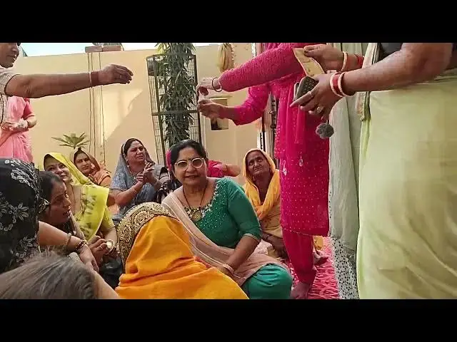 Video thumbnail for गड़रिया के 12बजे आइये मेरे नौकर गये भरतार#happy_lokgeet #viral #डांस #हरियाणवी #जकड़ी