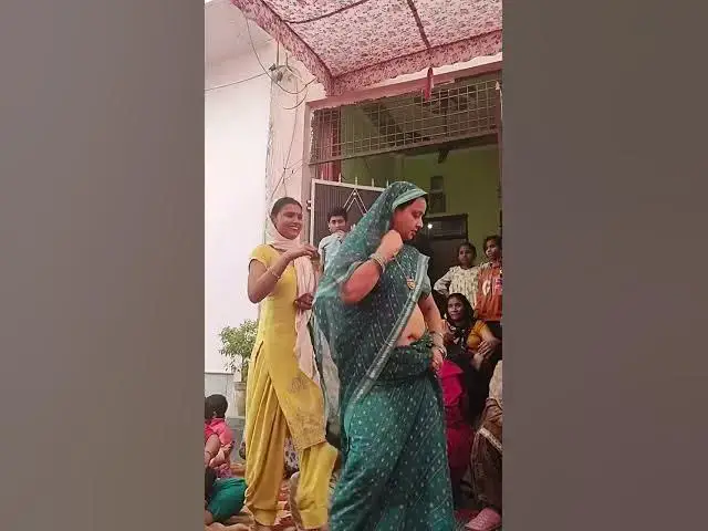 Video thumbnail for बहुत सुंदर भजन और डांस #happy_lokgeet #viral #डांस #हरियाणवी #hindi