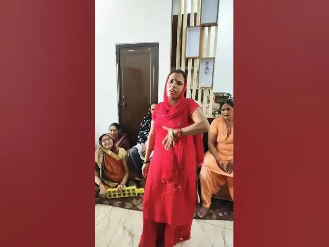 Video thumbnail for धरती तोड़ गदर डांस #happy_lokgeet #viral #डांस #shortvideo