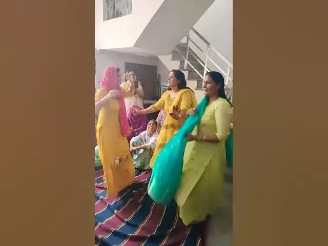 Video thumbnail for Mast Daman Dance #short #shorts | Happy Lokgeet August 11, 2022