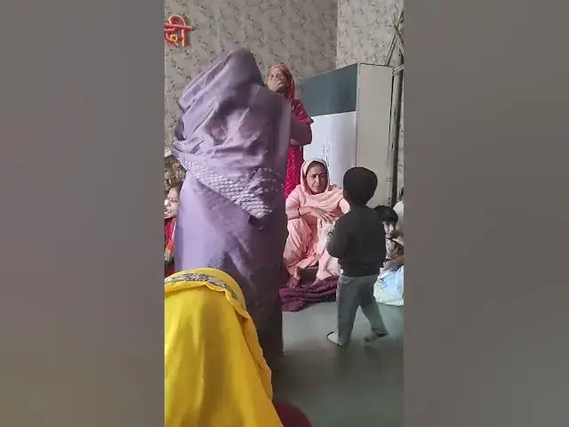 Video thumbnail for गोकुल की गुजरी#happy_lokgeet #viral #डांस #topbhajan #हरियाणवी