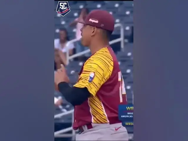 Video thumbnail for Jonronazo ENORME de Lisbán Correa en el Preolímpico de Beisbol 2021