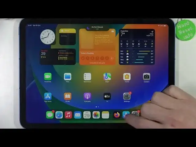 Video thumbnail for How to Fix the Network Issue on the iPad 10th Generation (2022)