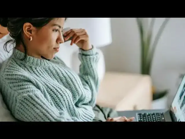 Video thumbnail for alienware aurora r15 gaming desktop