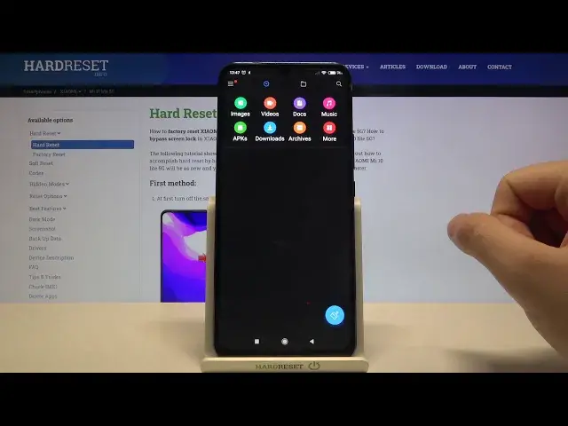 'Video thumbnail for Where to Find Folder with Downloads in Xiaomi Mi 10 Lite 5G - Find Downloaded Files'