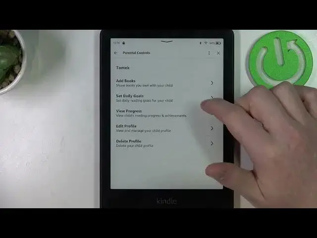 Video thumbnail for Amazon Kindle Paperwhite 11th Generation - How To Manage Kids Reading Goals