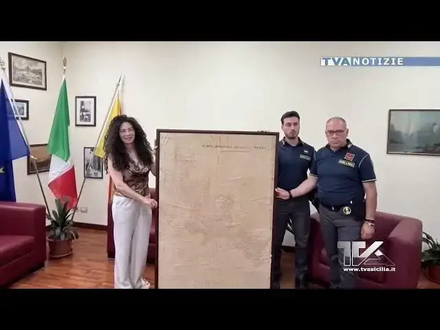Video thumbnail for GDF Enna: restituita all’archivio di stato di Enna una preziosa mappa storica di Nicosia risalente a