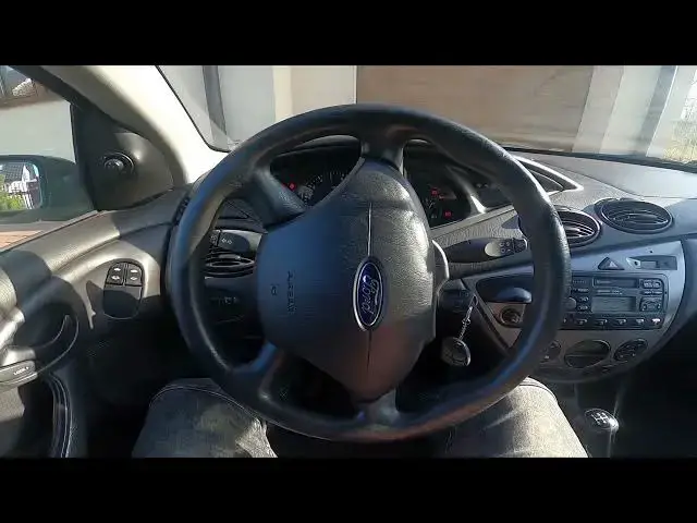 Video thumbnail for How to Unlock the Trunk in Ford Focus MK1 ( 1998 – 2005 ) - Open Bonnet by Lever