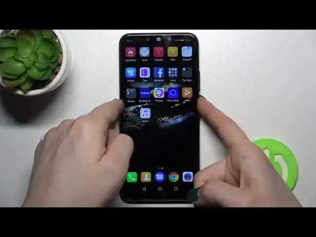 Video thumbnail for How to Turn Off HUAWEI Mate 20 Lite – Power off Device