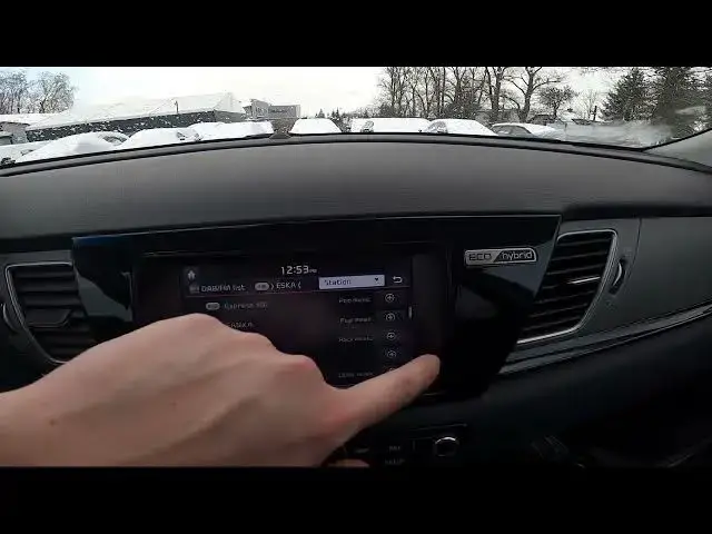 'Video thumbnail for How to Assign Radio Station to Button in Kia Niro I ( 2016 – 2022 )'