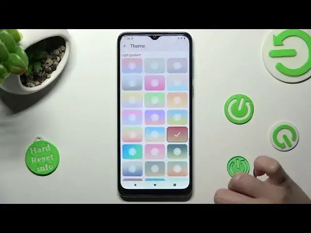 Video thumbnail for How to Change and Customize Keyboard Theme on MOTOROLA Moto E13