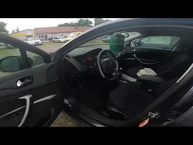 Video thumbnail for Where is the VIN number of my Citroen C5 III ( 2007 – 2017 ) - VIN Number Sticker Location