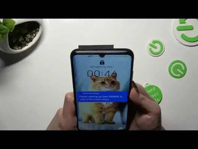 'Video thumbnail for How to Set Up & Enroll the Face Recognition Feature on a HONOR X7A - Face Unlock - Biometrics'