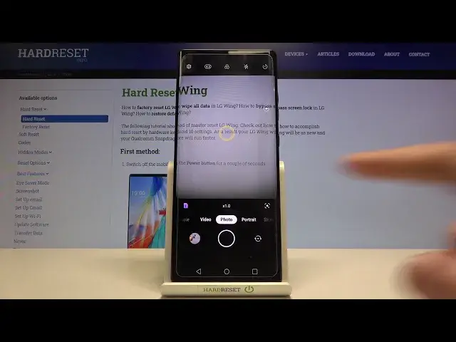 Video thumbnail for How Take Live Photo with LG Wing – Moving Picture