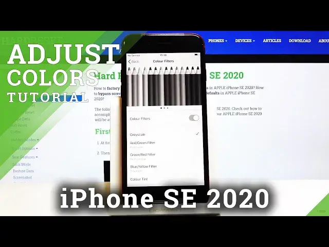 'Video thumbnail for How to Adjust Colors in iPhone SE 2020 – Black & White Display'