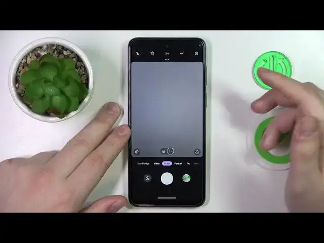 'Video thumbnail for How to Manually Change Camera Brightness on MOTOROLA Moto G13'