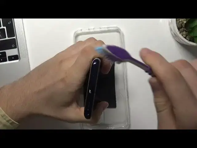 Video thumbnail for How to Clean ULEFONE Note 13P USB port using household items