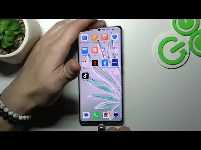 Video thumbnail for How to Connect Pendrive to HONOR 70? - Insert Pendrive