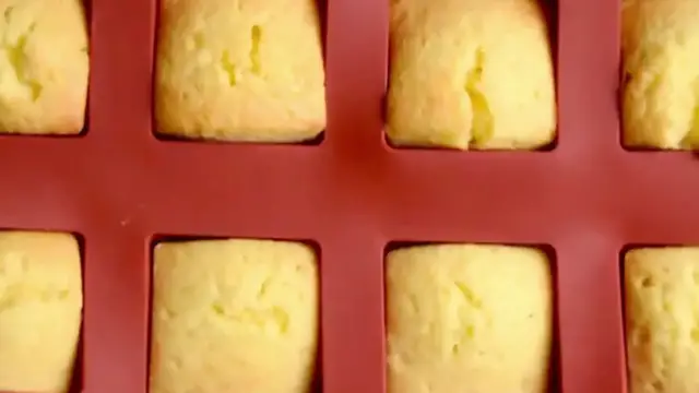 Video thumbnail for Lemon Pound Cakes