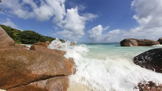 Video thumbnail for Traumstrand Anse Lazio auf Praslin | Seychellen