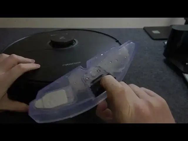 Video thumbnail for How To Access Water Tank In Roborock S8