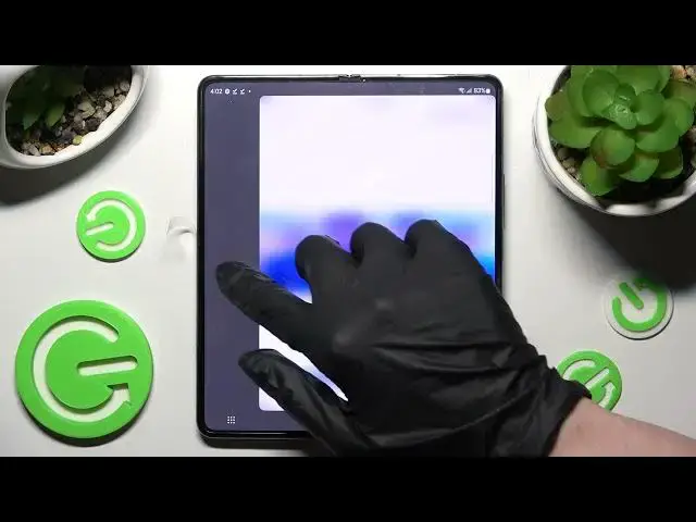 'Video thumbnail for How to Enter Split Screen in SAMSUNG Galaxy Z Fold 4 – Divide Screen'
