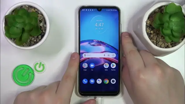 Video thumbnail for How to Scan Document into a PDF File on Motorola Moto E6i?