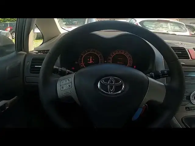 Video thumbnail for How to Unlock the Hood in Toyota Auris I ( 2006 – 2013 ) - Open Bonnet by Lever