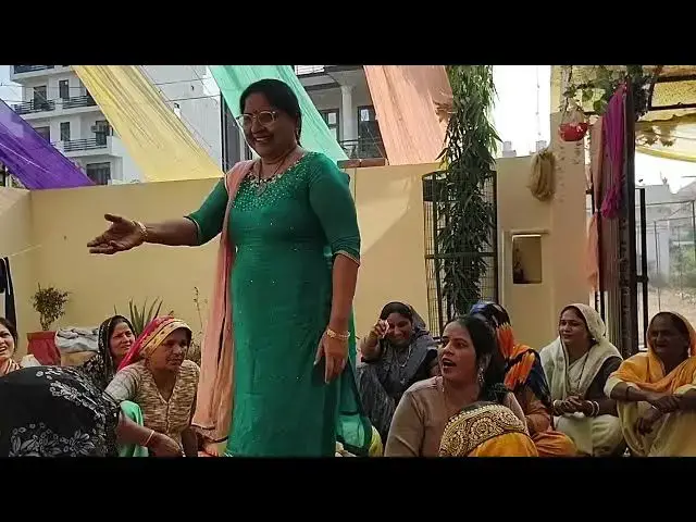 Video thumbnail for मस्त गीत और डांस,पार्टी ने  गुड़गांव में मचाई धूम #happy_lokgeet #viral #डांस #हरियाणवी #जकड़ी