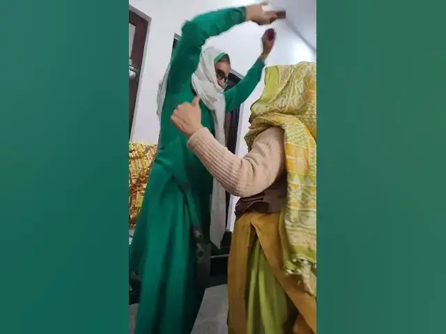 Video thumbnail for खाटू जाइए री सास,80 साल की सास 50साल की बहू का मस्त डांस कंपीटिशन#happy_lokgeet #viral #trending