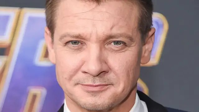 Video thumbnail for What Most Fans Never Knew About Jeremy Renner