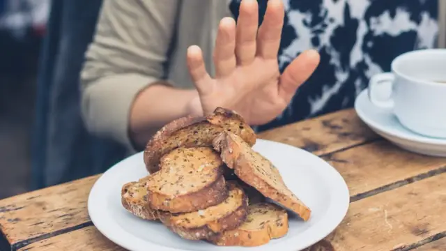 Video thumbnail for 12 Restaurant Red Flags You Should Never Ignore