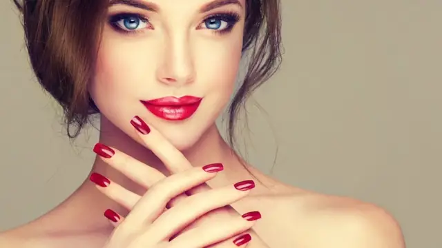 'Video thumbnail for Surprising Traits Men Found Attractive Throughout History'