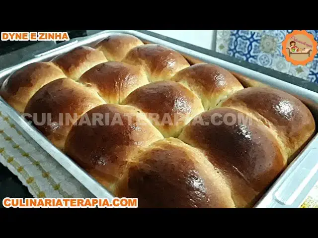 Video thumbnail for Massa Básica Para Pão Caseiro - Culinária Terapia por Dyne e Zinha