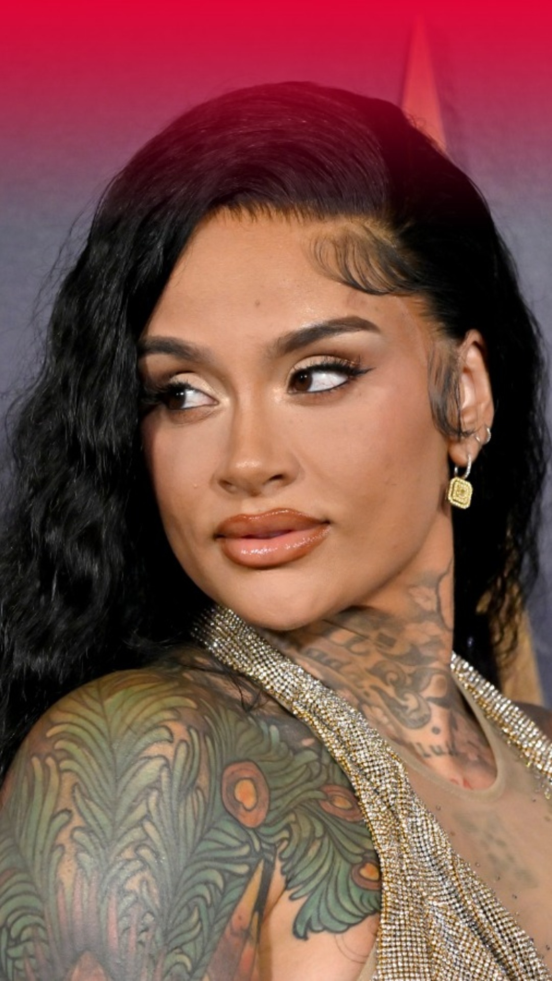 Video thumbnail for AMA No-Shows And J.Lo's Fashion Miss