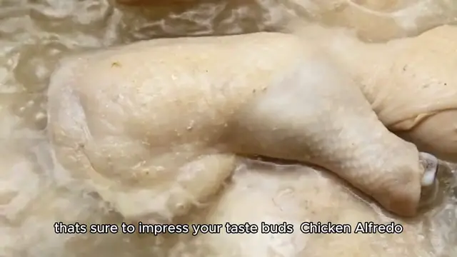 Video thumbnail for Chicken Alfredo Recipe